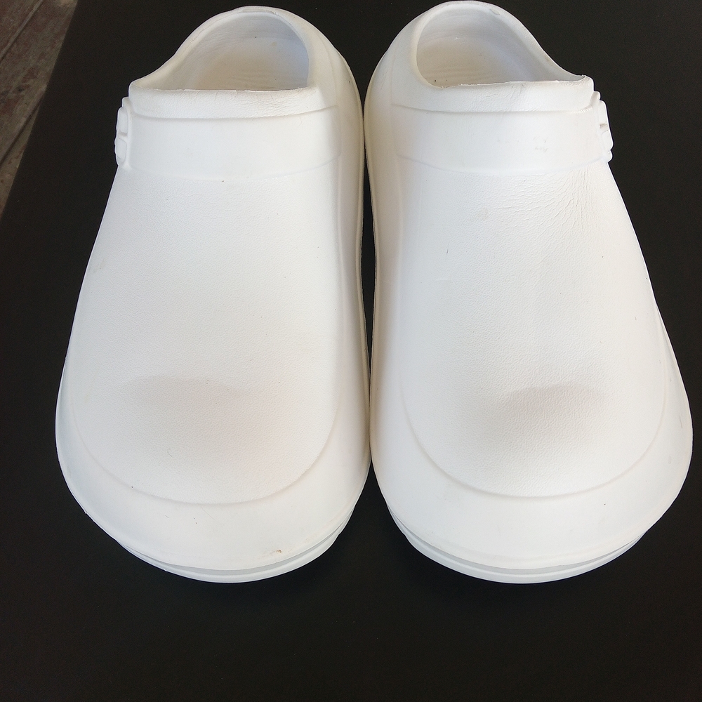 Cozy White Kids Slip-On Slippers